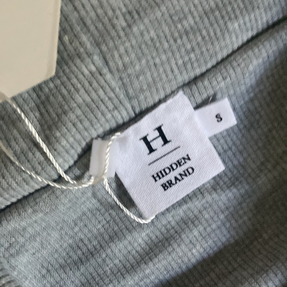 NWT Off Shoulder Ribbed Bodycon MIDI in Heather Gray - Picture 5 of 11